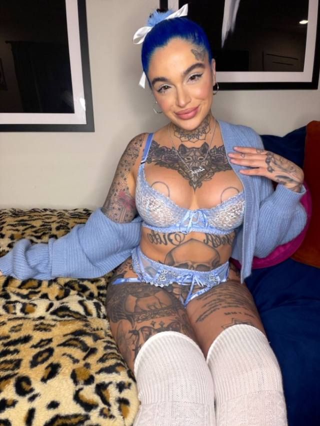 SNAPCHAT👻 LEIGHDOWNEY OR TEXT 5042250051 FOR FUN 👅 !!! 💦💦🍆🍆 👅👅🍑🍑 - Image 2